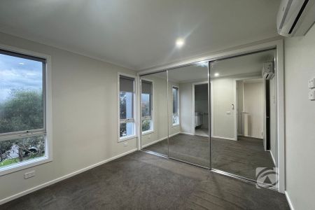 LOW MAINTENANCE TOWNHOUSE LIVING - Photo 4