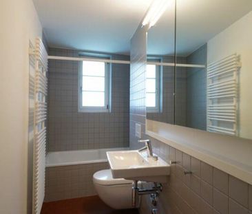 «City life in Altbauwohnung» - Photo 6