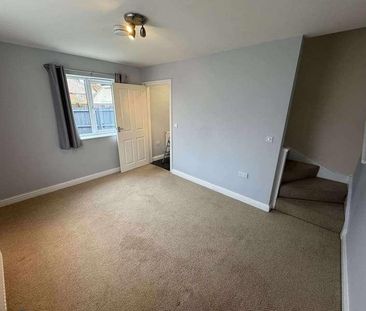 Cherry Close Newbury, RG14 - Photo 5
