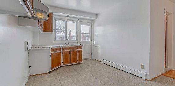 Secteur résidentiel 4 1/2 à louer - Photo 2