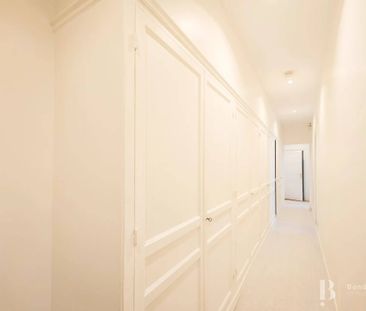 Rental Apartment Paris 8th - Photo 3