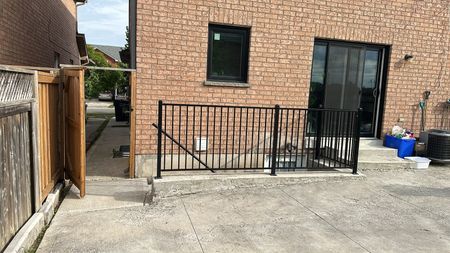 For Lease - 4 Fairhill Avenue Unit# Basement, Brampton, Ontario - Photo 5