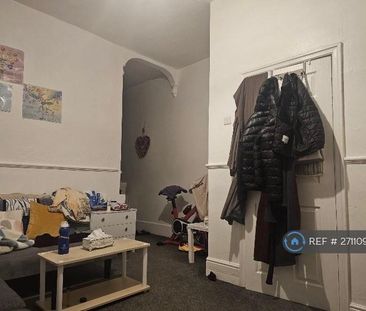 2 bedroom terraced house to rent - Photo 6