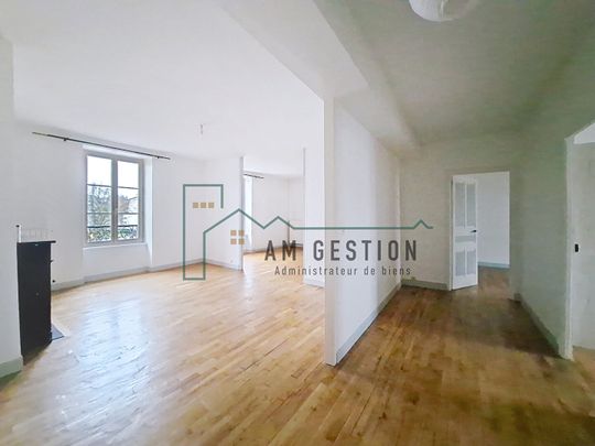 Location Appartement 6 pièces 105m² - Photo 1