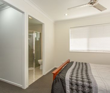 21A Monash Way, 4740, Ooralea - Photo 1