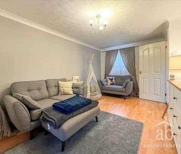 Oak Eggar Chase, Ipswich, IP8 - Photo 3