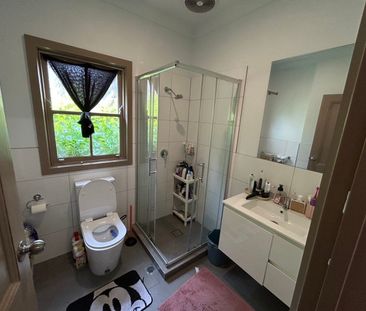 East Melbourne - Photo 6