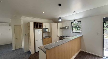 28 Futuna Close, Karori, Wellington City - Photo 3