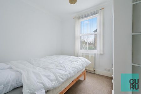2 bedroom flat to rent - Photo 4