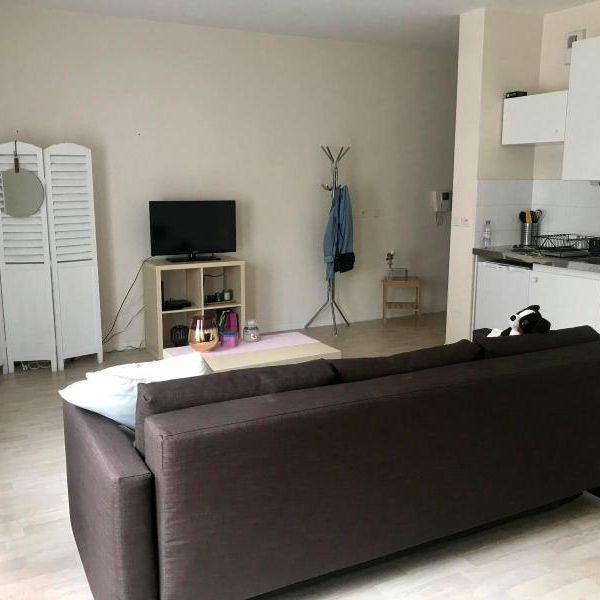 Location Appartement 1 pièce 32m² DIJON 21000 - Photo 1