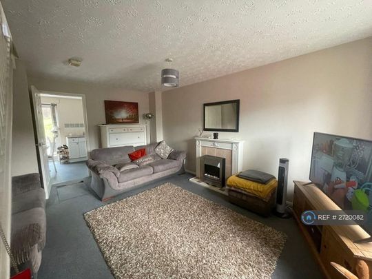2 bedroom semi-detached house to rent - Photo 1