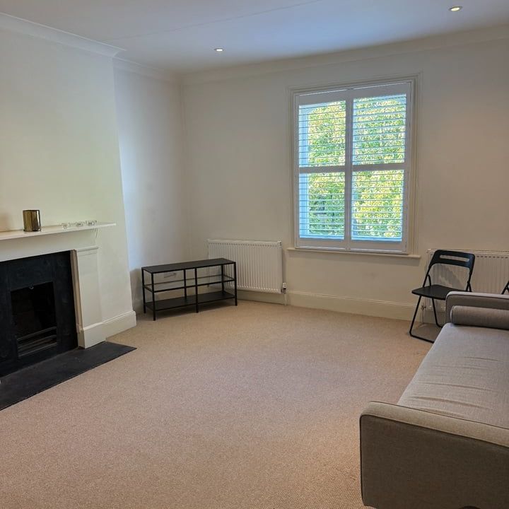 2 Bed Flat, Crystal Palace, SE19 - Photo 1