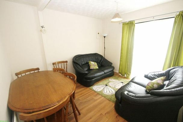 5 bedroom terraced house to rent - Photo 1
