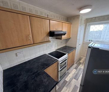 1 bedroom flat to rent - Photo 6