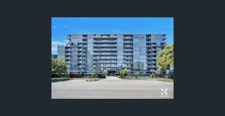 Contemporary Living in The Riverside - Photo 4