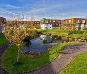 Westlake Gardens, Worthing - Photo 1