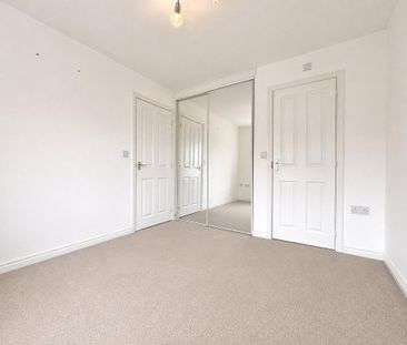 3 bedroom semi-detached house to rent - Photo 6