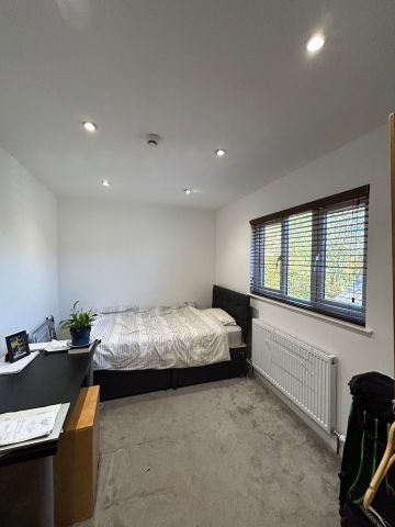 6 Bed Terraced House, Brailsford Road, M14 - Photo 2