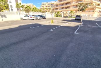 Luxurious Apartment for Short Term Rental in Villamartin