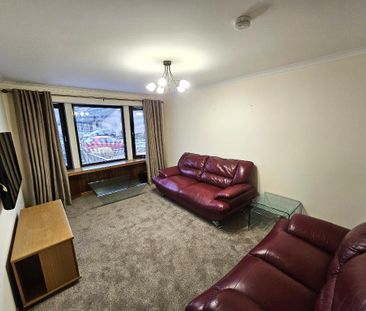 2 bedroom semi-detached house to rent - Photo 2