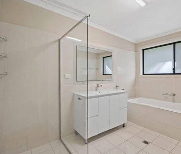 FOR RENT: OPPOSITE WATERFRONT LIFESTYLE AWAITS! 4-Bedroom Plus Stud... - Photo 4