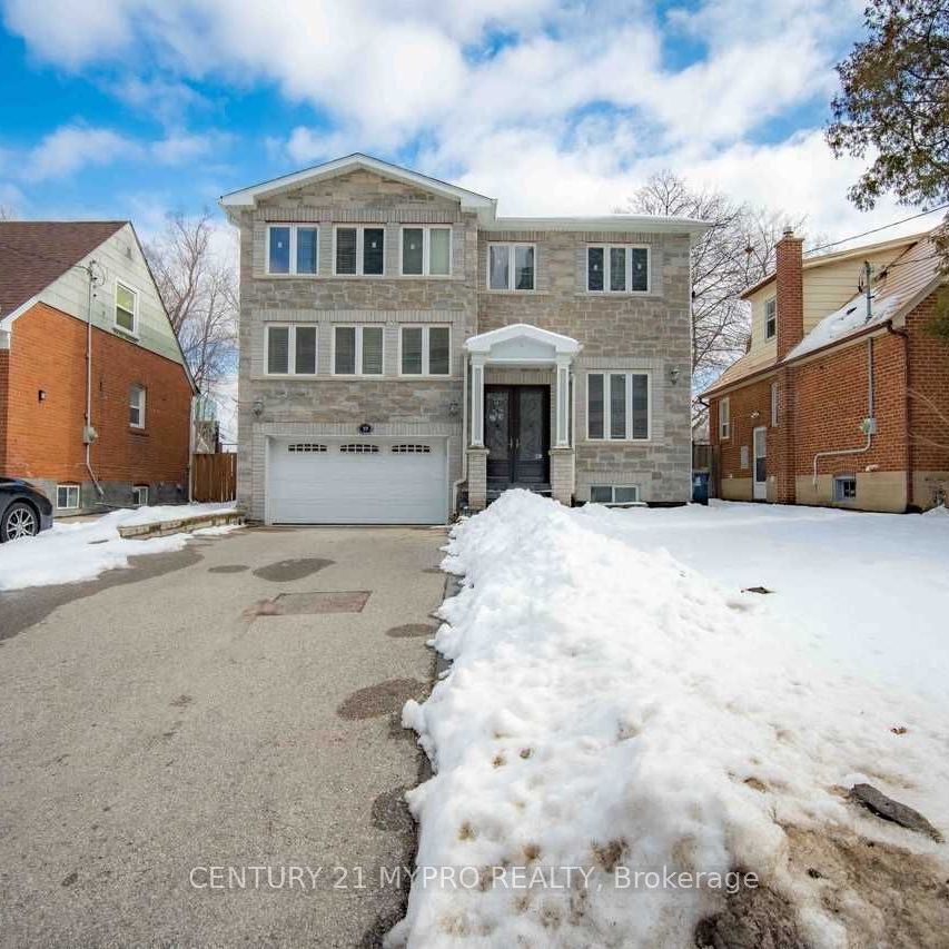 Detached Home For Lease | C8117090 - Photo 1