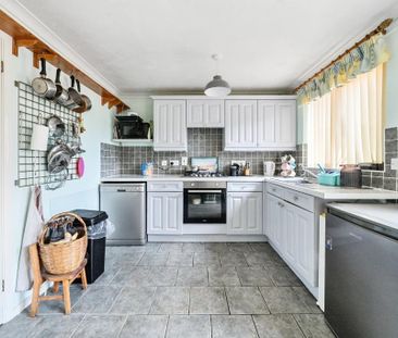 3 bedroom detached house to rent - Photo 1