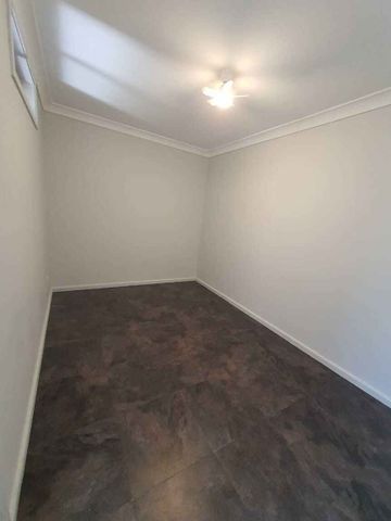 143A Maud Street Fairfield West - Photo 3