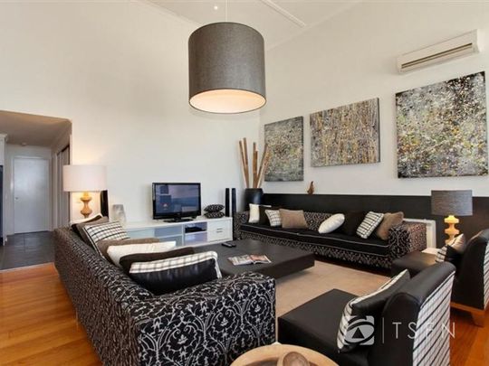 FULLY FURNISHED - AVAILABILIE JULY 2026 - Photo 1