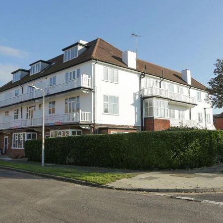 Beresford Gardens, Cliftonville, CT9 3AN, Margate - Photo 4