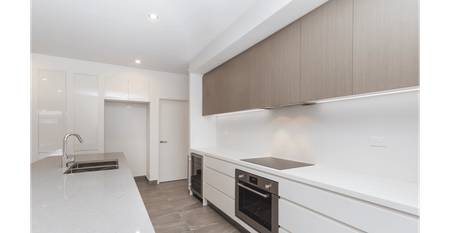 Coastal Apartment Living - Photo 3