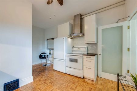 For Lease - 13 Winnifred Avenue Unit# Main, Toronto, Ontario - Photo 3