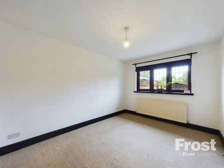 Rosemary Lane, Egham, Surrey,TW20 - Photo 2