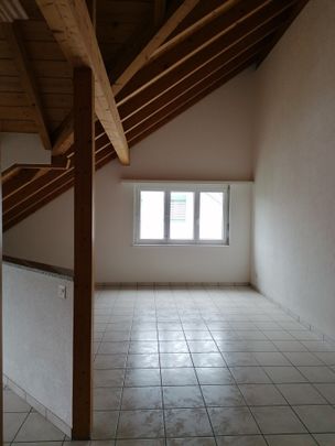 bel appartement mansardé à Schänis – Recherche de nouveaux locataires 1.4.23 - Foto 1