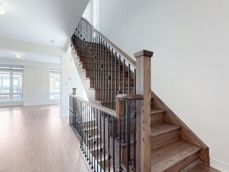 For Lease - 513 Littlewood Lane, Ajax, Ontario - Photo 5