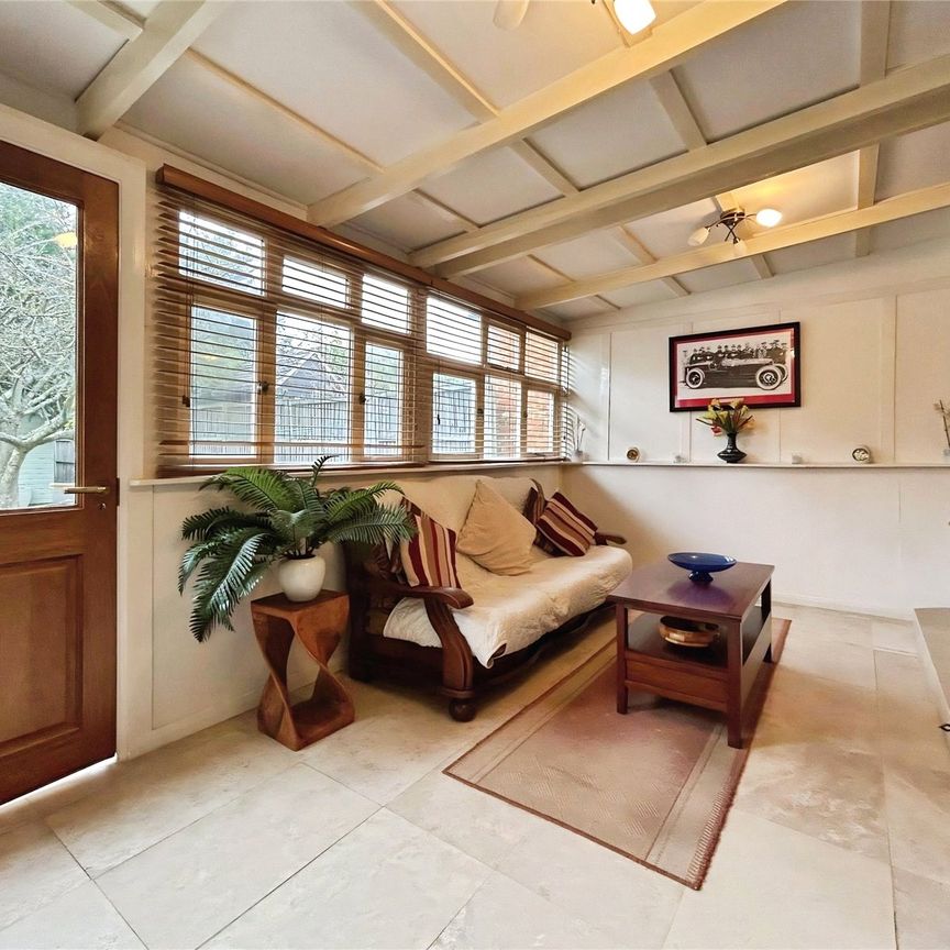 Spring Avenue, Egham, Surrey, TW20 9PJ - Photo 1