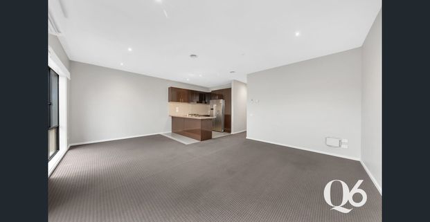 Cozy 3-Bedroom Rental in Melton South! - Photo 1