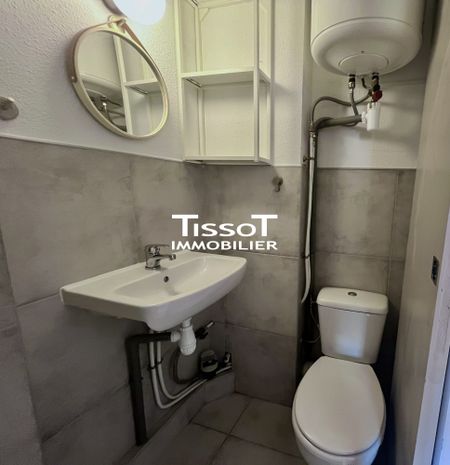 Location Appartement 1 pièce 12m² NIMES 30900 - Photo 3