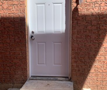 For Lease - 18 Weatherell Drive Unit# Basement, Brampton, Ontario - Photo 5