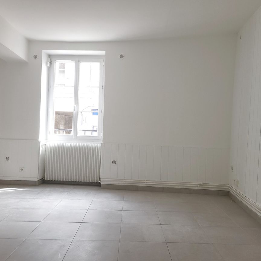 Location Appartement 1 pièce 30m² PALAISEAU 91120 - Photo 1