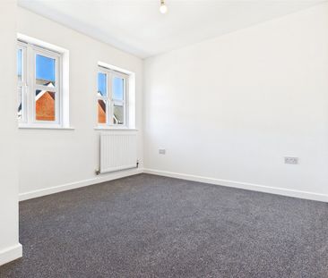 Lenz Close, Colchester, Essex, CO1 2FP - Photo 3