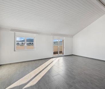 2.5 Zimmer, 77 m², 3. Stock - Photo 3