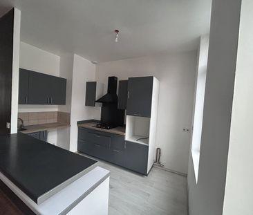 Location Appartement 4 pièces 97m² - Photo 1