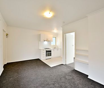 10/21 Chusan Street, Balaclava VIC 3183 - Apartment For Rent | Domain - Photo 6