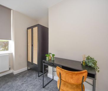 1 bedroom in a house share to rent - Photo 6