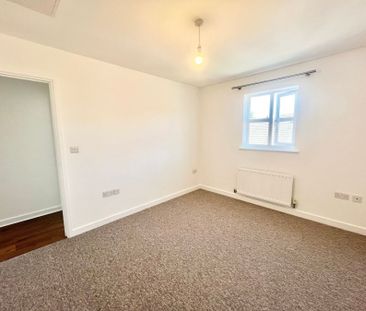 Massingham Park, Taunton, Somerset - Photo 2