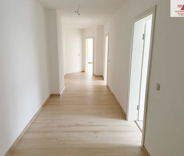 Geräumige 2-Raum-Wohnung mit PKW-Stellplatz auf der Talstraße in An... - Photo 1