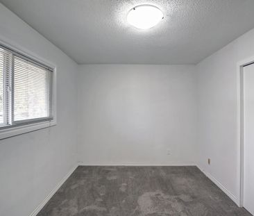 Beautiful 5-Bedroom Bungalow for Rent – 6607 Malvern Road NE Availa... - Photo 5