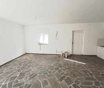 Διαμέρισμα για ενοικίαση Καλυβέζα (Μαρκόπουλο) - Φωτογραφία 4