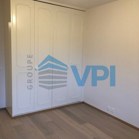PERLY rte de Saint-Julien – 4 bright rooms with balcony - Photo 1